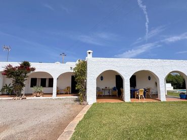 Casa rustica con balcone in vendita a Port de Pollença
