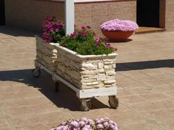 Chalet con jardín en venta en Avenida Camino Cantillana 1, imagen 30