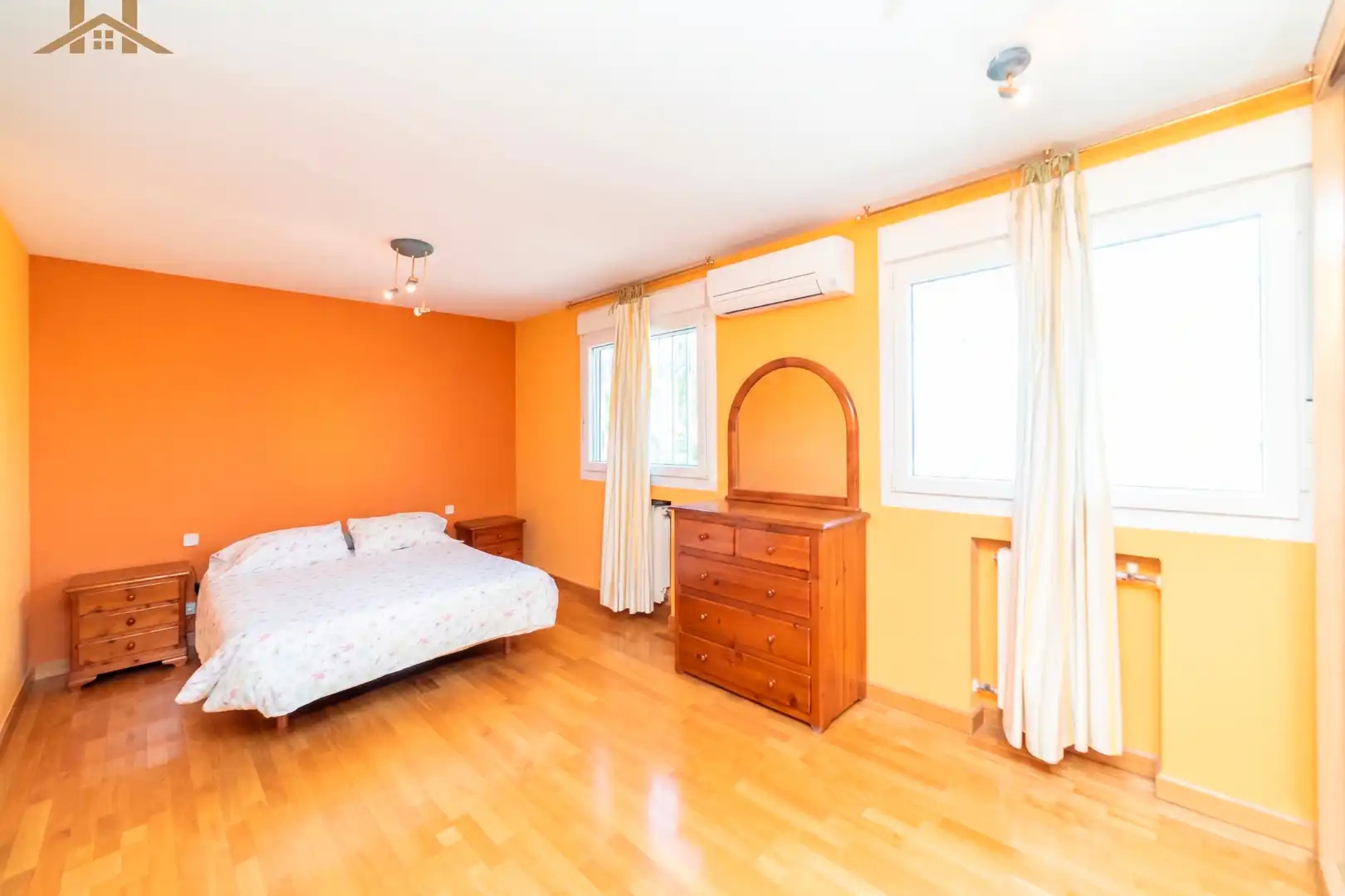 Dormitori de Casa o xalet en venda en Arroyomolinos (Madrid) amb Aire condicionat, Jardí privat i Terrassa