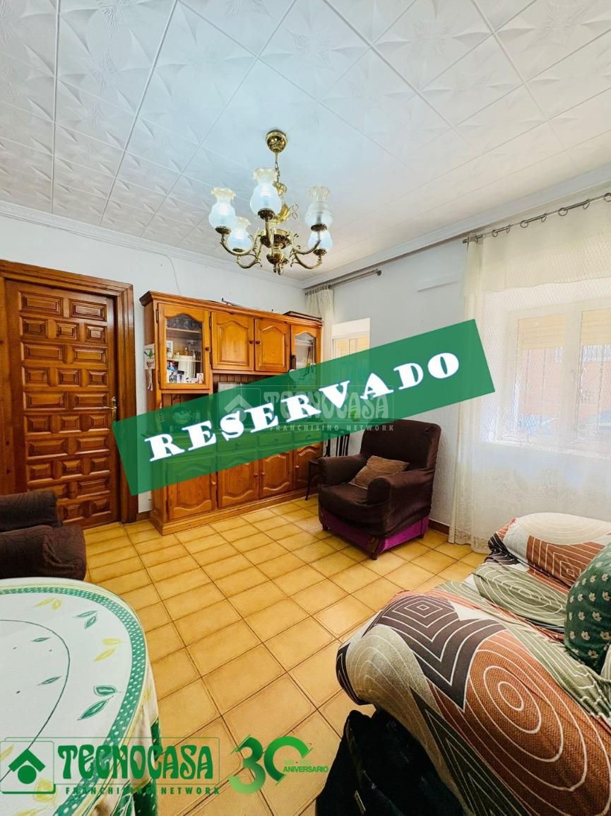 Living room of Flat for sale in  Toledo Capital