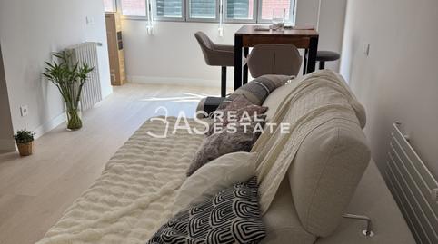 Foto 2 de Pis en venda a Calle de Albarracín, Simancas, Madrid