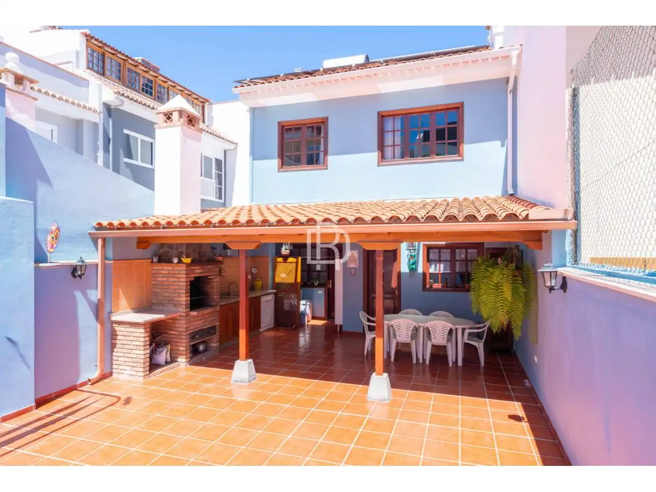 Exterior view of Detached homes for sale in La Orotava  with Parquet flooring, Terrace and Furnished