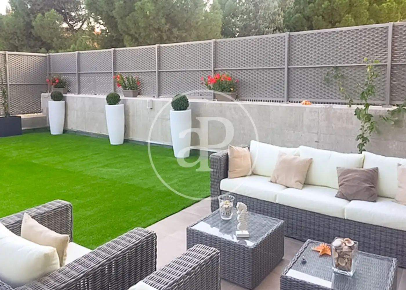 Terrasse von Wohnung zum Verkauf in Madrid mit Klimaanlage, Heizung und Privatgarten