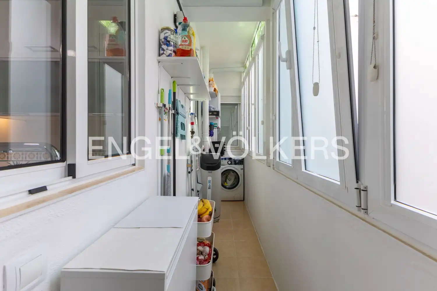 Balcony of Flat for sale in Valencia  with Air Conditioner and Heating