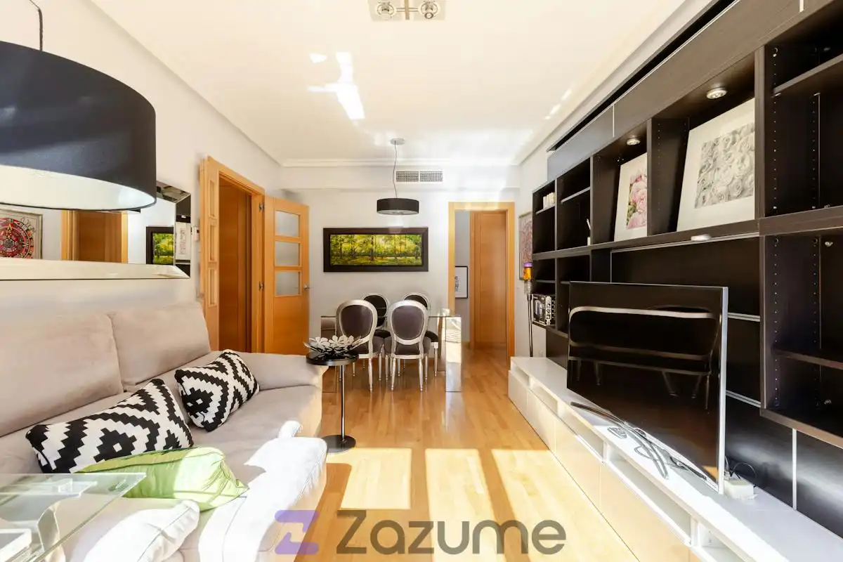 Wohnung zur Miete in Av. de la Gavia, Ensanche de Vallecas - La Gavia