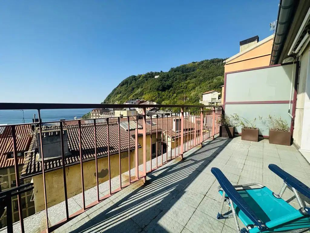 Terrace of Flat for rent in Donostia - San Sebastián   with Heating, Parquet flooring and Terrace