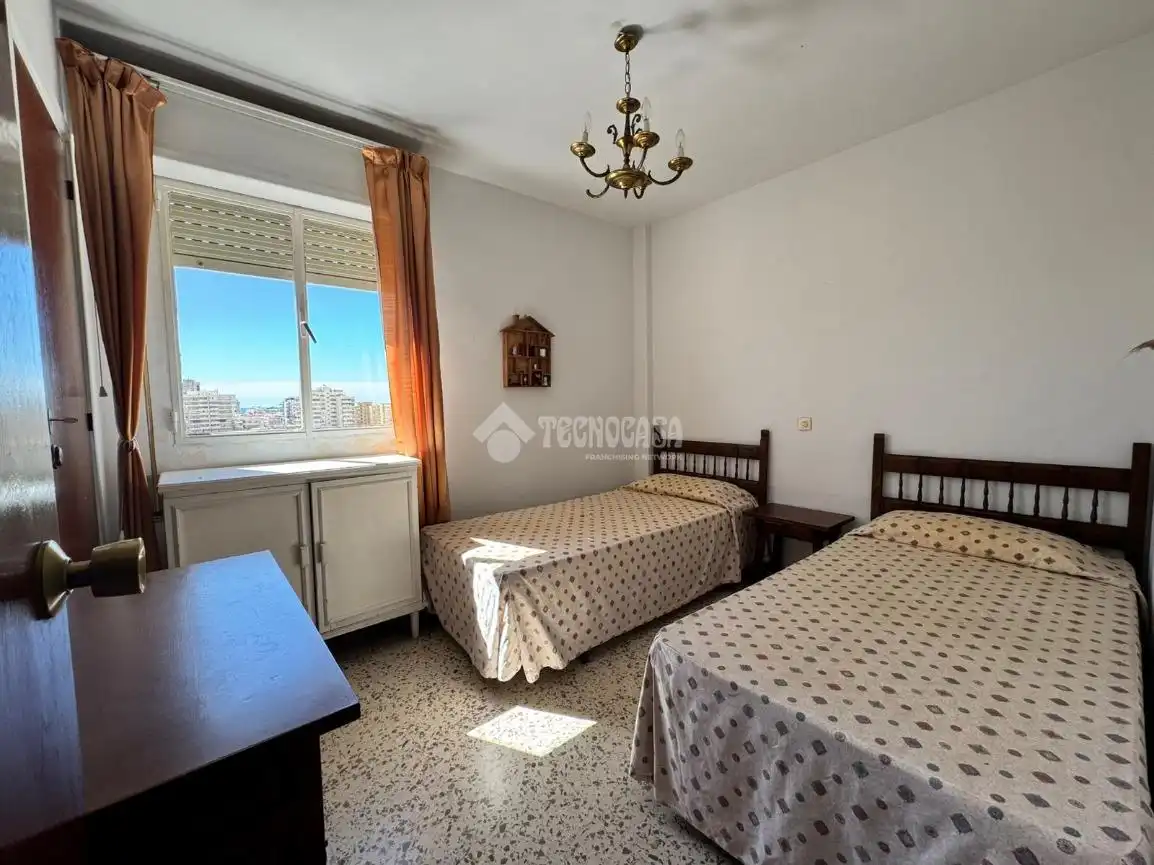 Habitación de Piso en venta en Fuengirola con Balcón