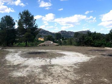 Rustikales Grundstück zum Verkauf in Xàtiva