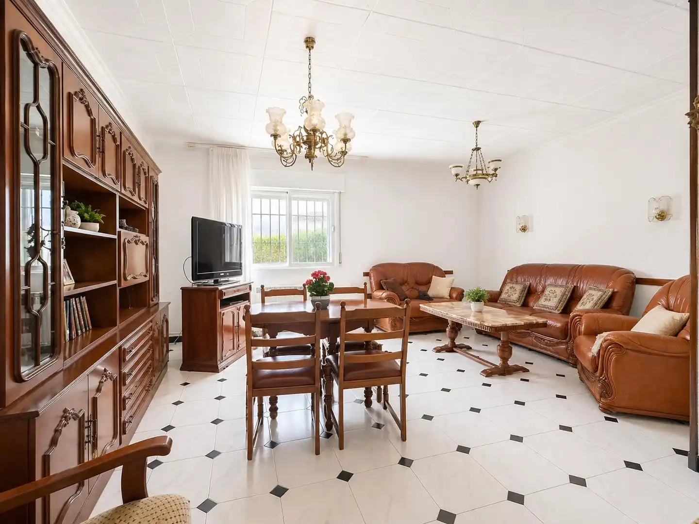 Sala de estar de Finca rústica en venta en Píñar con Terraza