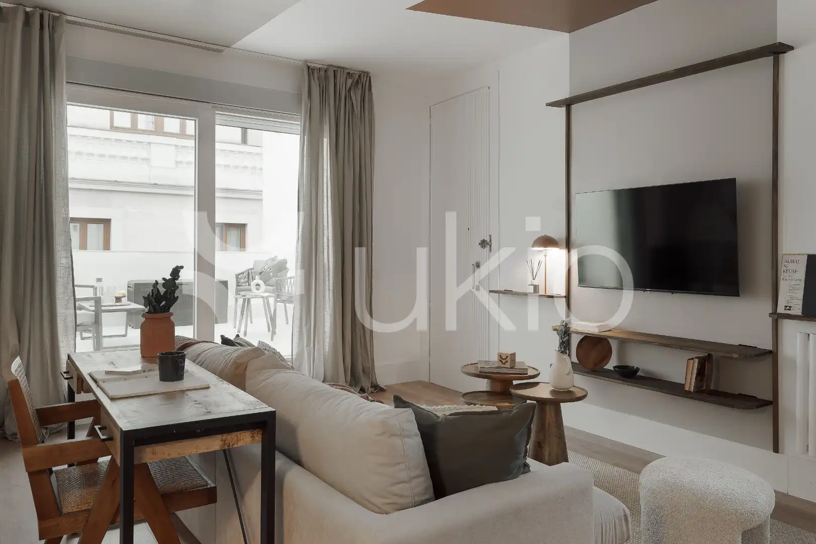 Sala de estar de Apartamento de alquiler en Madrid con Aire acondicionado, Calefacción y Terraza