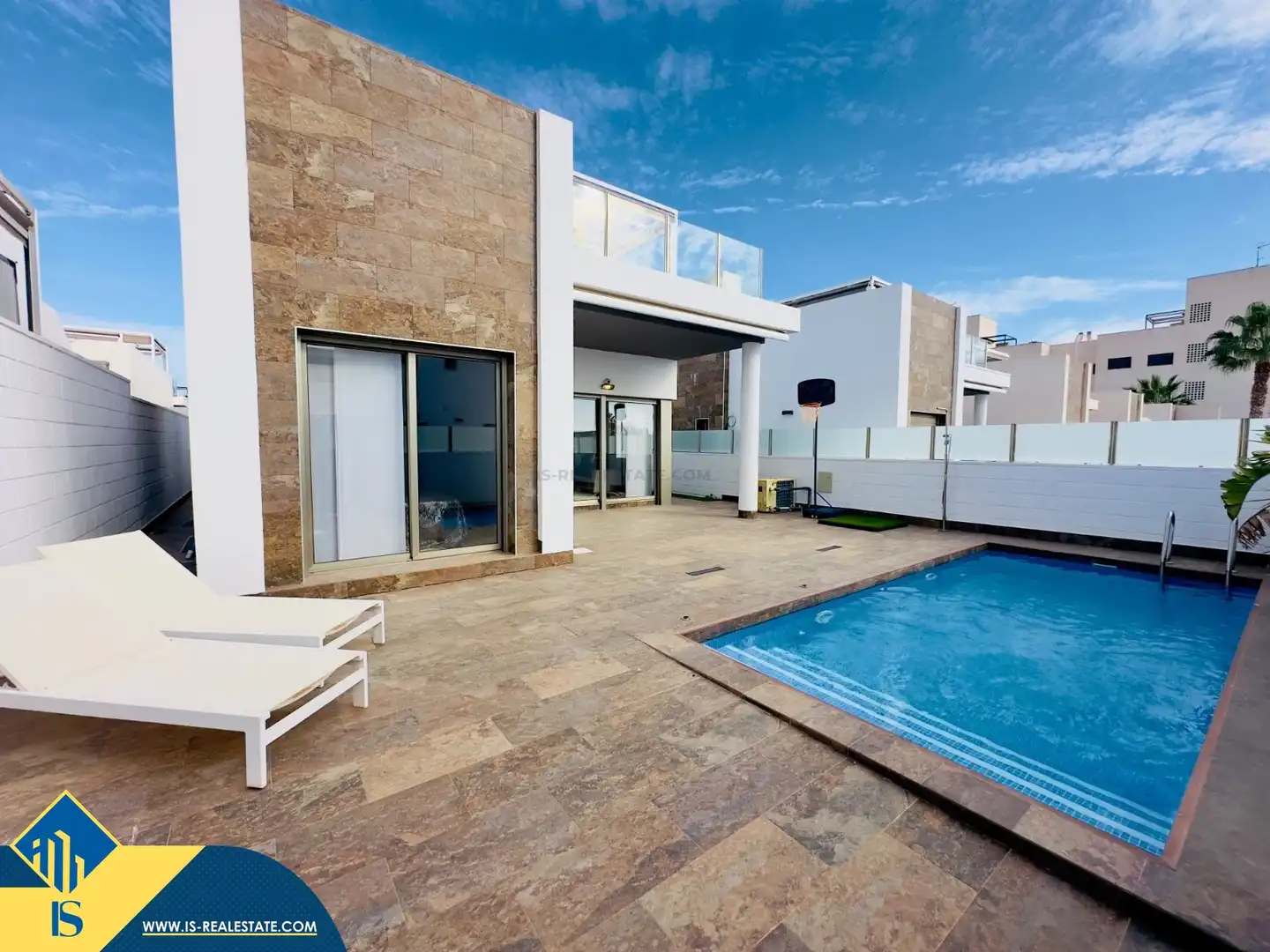 Villa zum Verkauf in Orihuela Costa, imagen 2