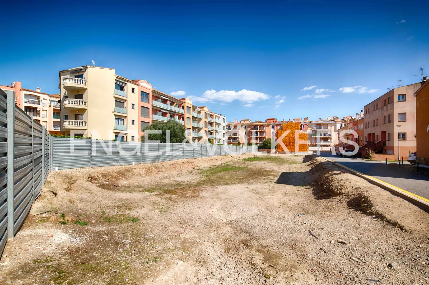 Terreno residencial en venta en Carrer Badia-Gran Reserva, imagen 2
