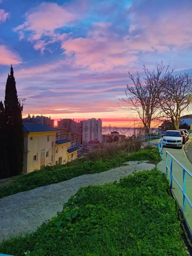 Vista exterior de Casa o xalet en venda en Torremolinos amb Aire condicionat, Calefacció i Moblat