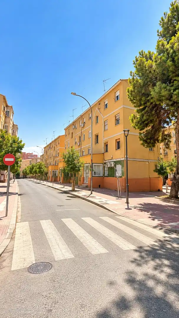 Vista exterior de Piso en venta en Cruz de Humilladero