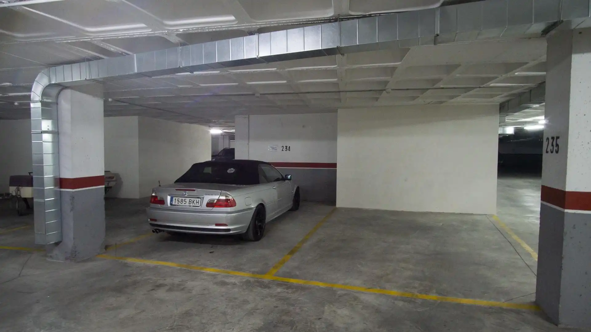 Aparcament en venda a Las Trescientas - San Francisco - Ciudad Vergel, imagen 2