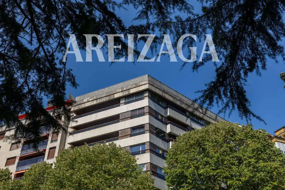 Vista exterior de Pis en venda en Amara - Berri