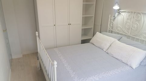 Foto 2 de Piso de alquiler en N/a, Los Castros, Santander