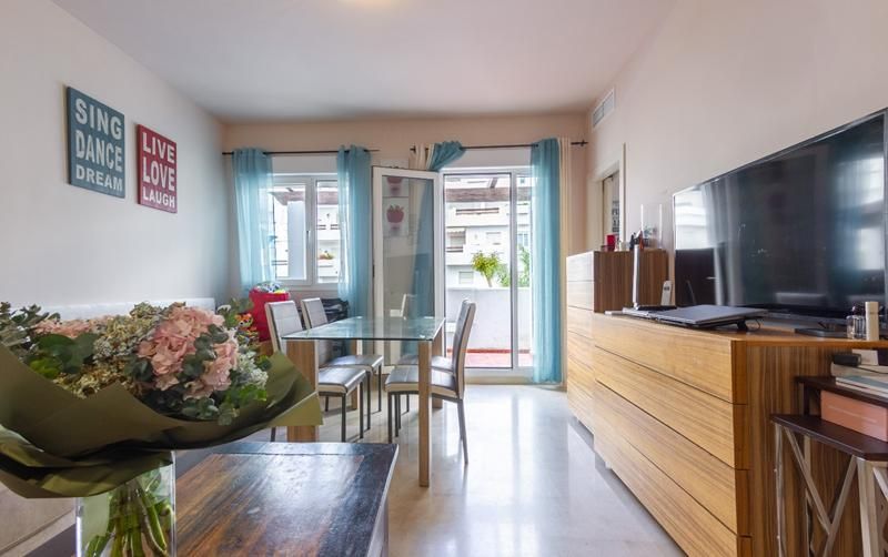 Living room of Duplex for sale in Estepona  with Air Conditioner, Heating and Private garden