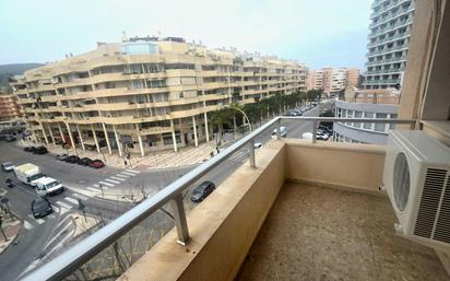 Vista exterior de Estudi en venda en Torremolinos amb Terrassa i Piscina comunitària