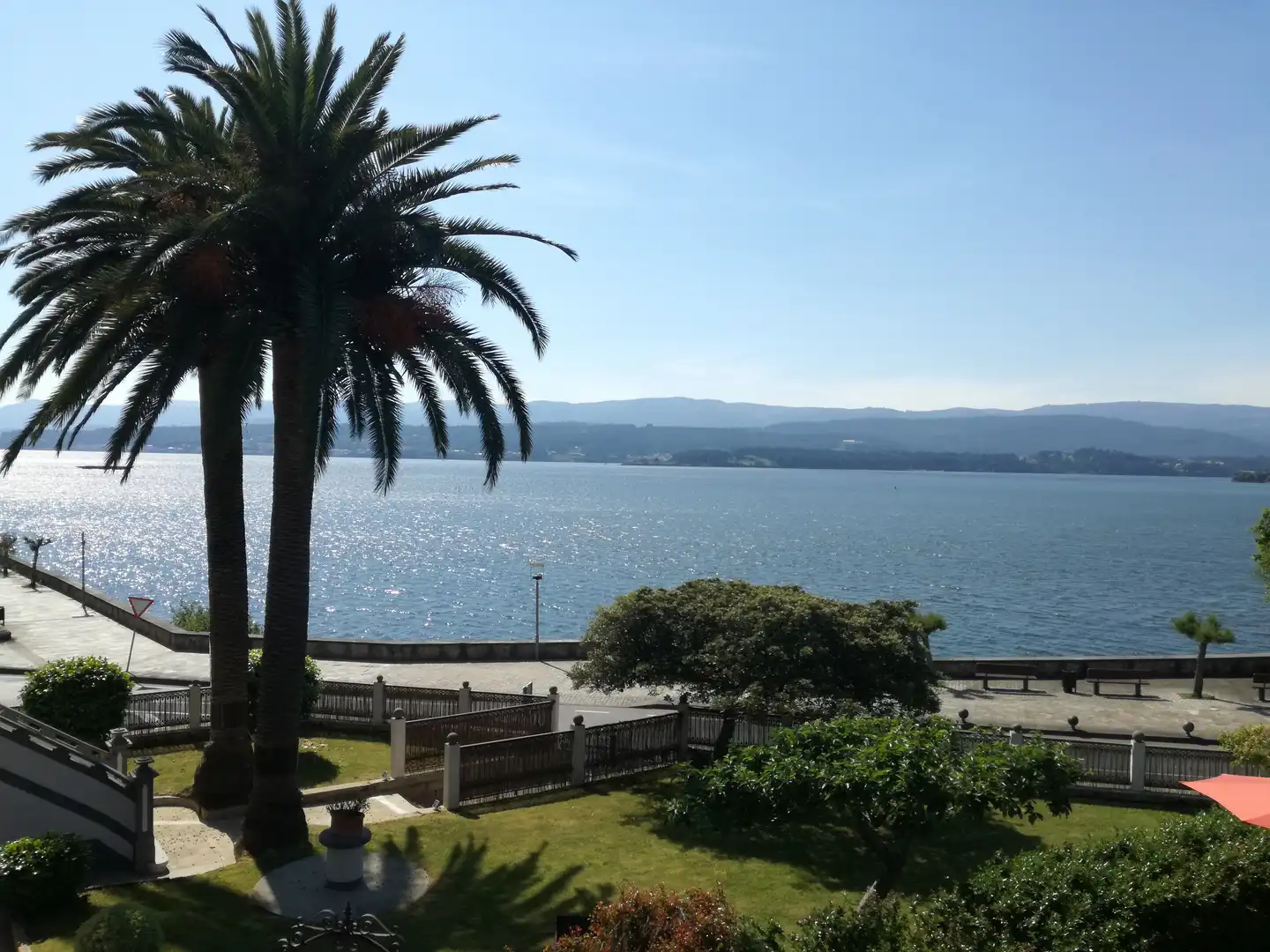 Garden of Houses for rent in Rianxo  with Heating, Private garden and Furnished