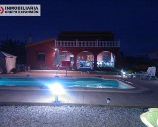 Piscina de Casa o xalet en venda en Elche / Elx amb Aire condicionat, Terrassa i Piscina