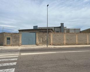 Industrial buildings to rent in Centro