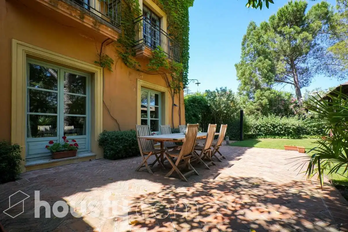 Terrace of Houses for sale in Pozuelo de Alarcón  with Air Conditioner, Heating and Private garden