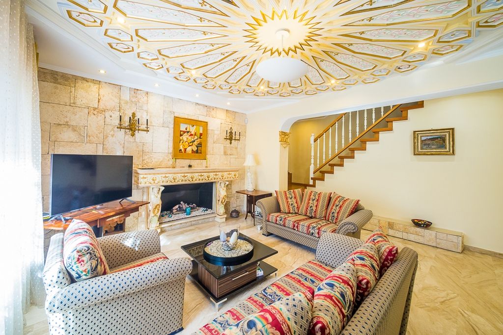 Living room of Single-family semi-detached for sale in Castell d'Aro, Platja d'Aro i s'Agaró  with Air Conditioner, Heating and Private garden