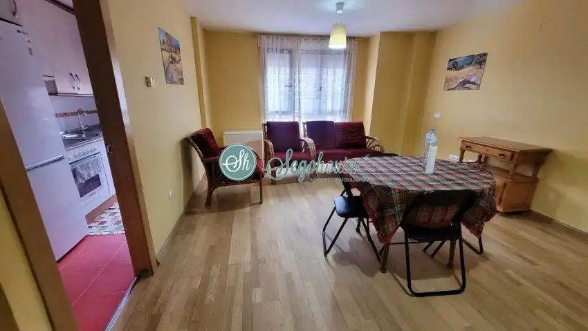 Habitación de Piso en venta en Cantimpalos con Calefacción
