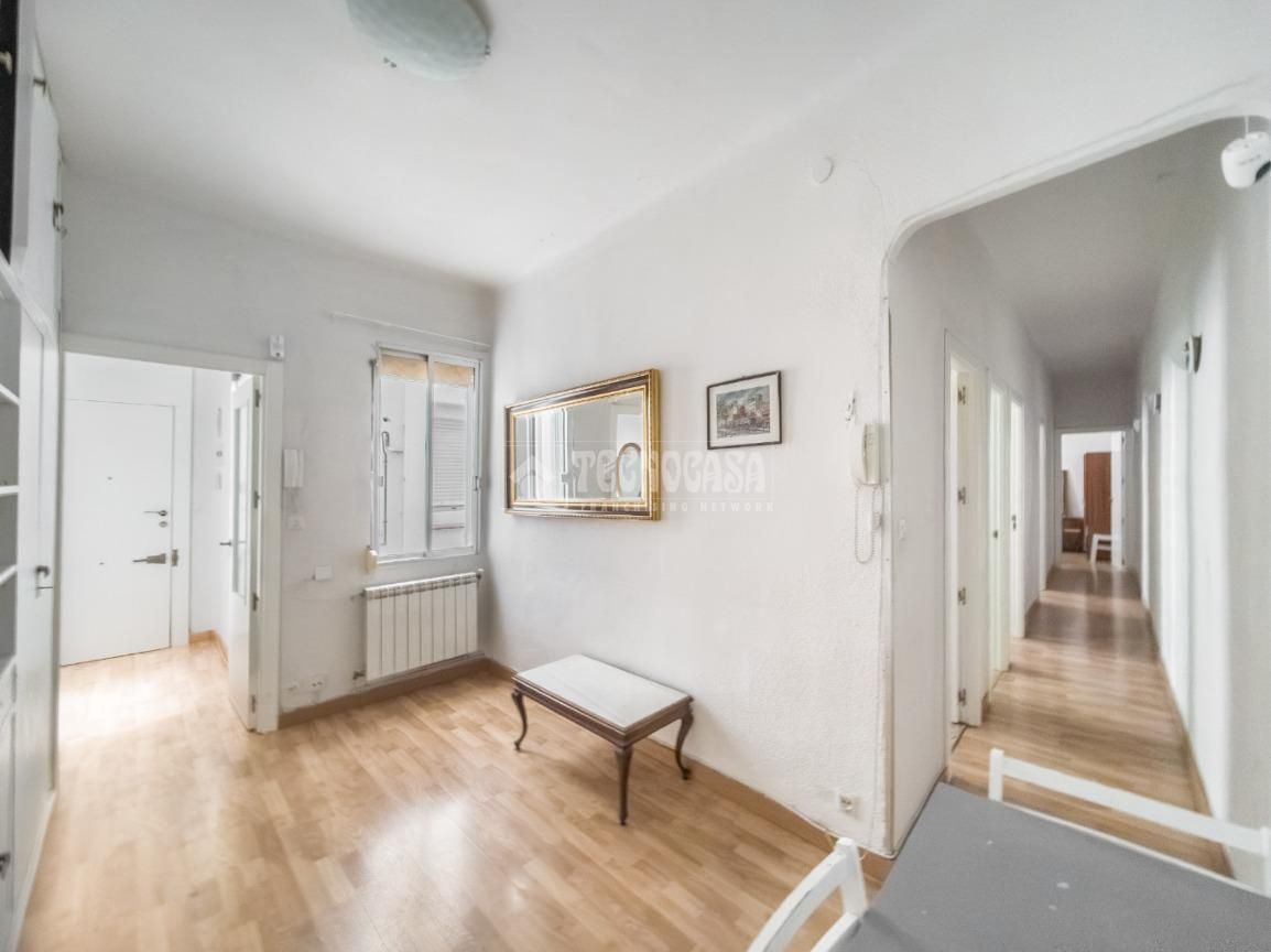 Piso en venta en Trafalgar, Chamberí