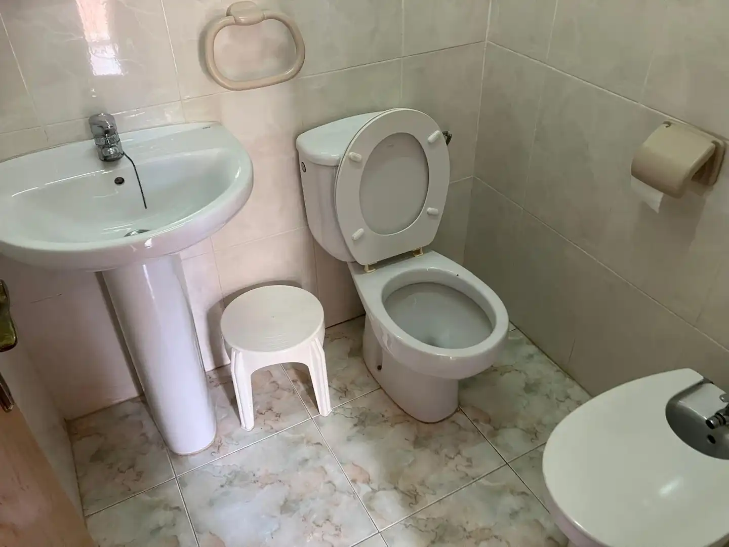 Badezimmer von Einfamilien-Reihenhaus zur Miete in Santa Pola mit Möbliert und Haustiere erlaubt