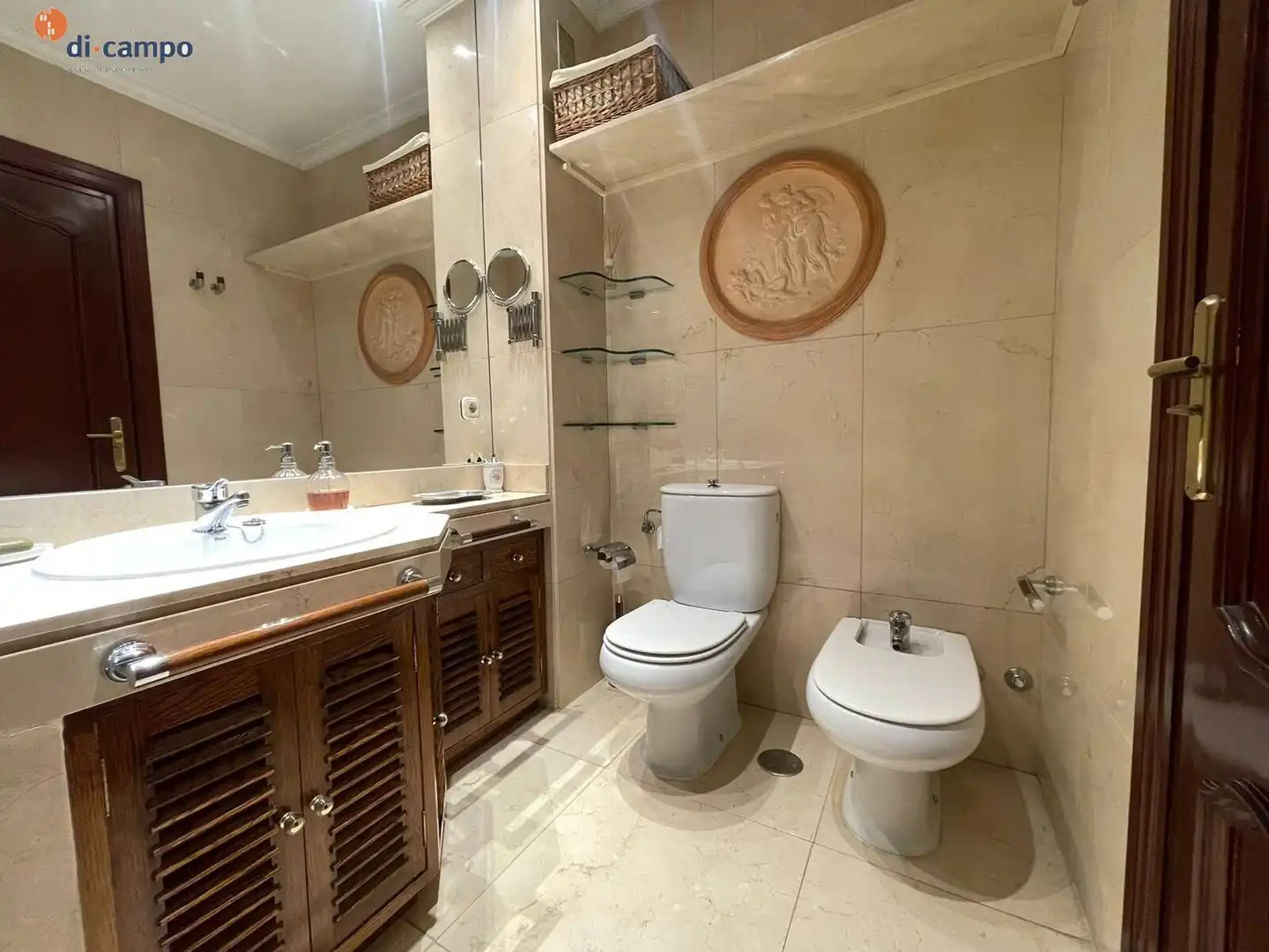 Bathroom of Flat for rent in Valladolid  with Heating