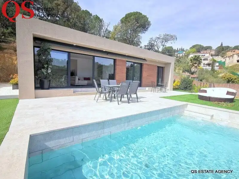 House with pool for sale in Lloret Residencial - Montlloret, imagen 17