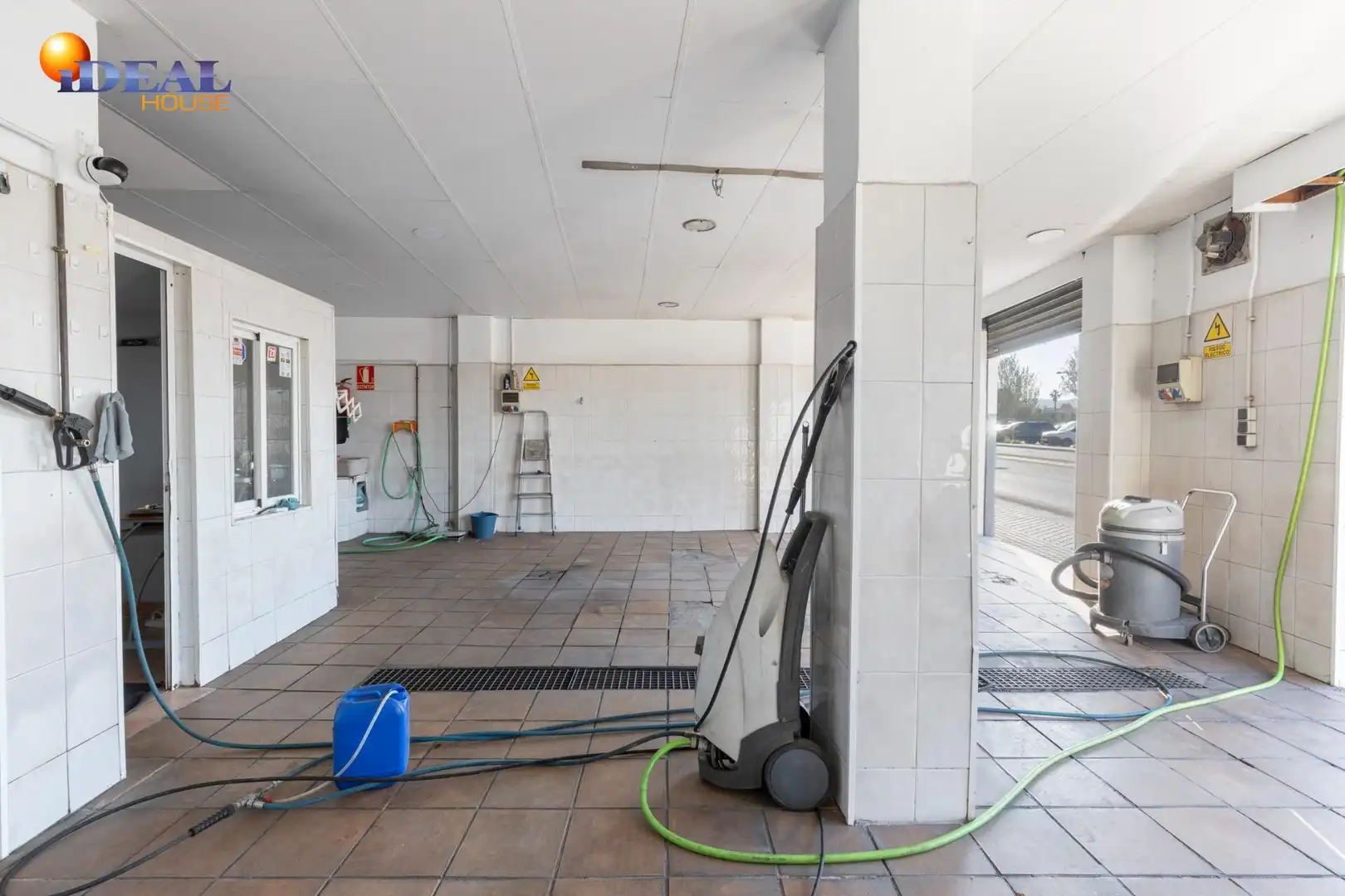 Parkplatz von Geschaftsraum zum Verkauf in Maracena