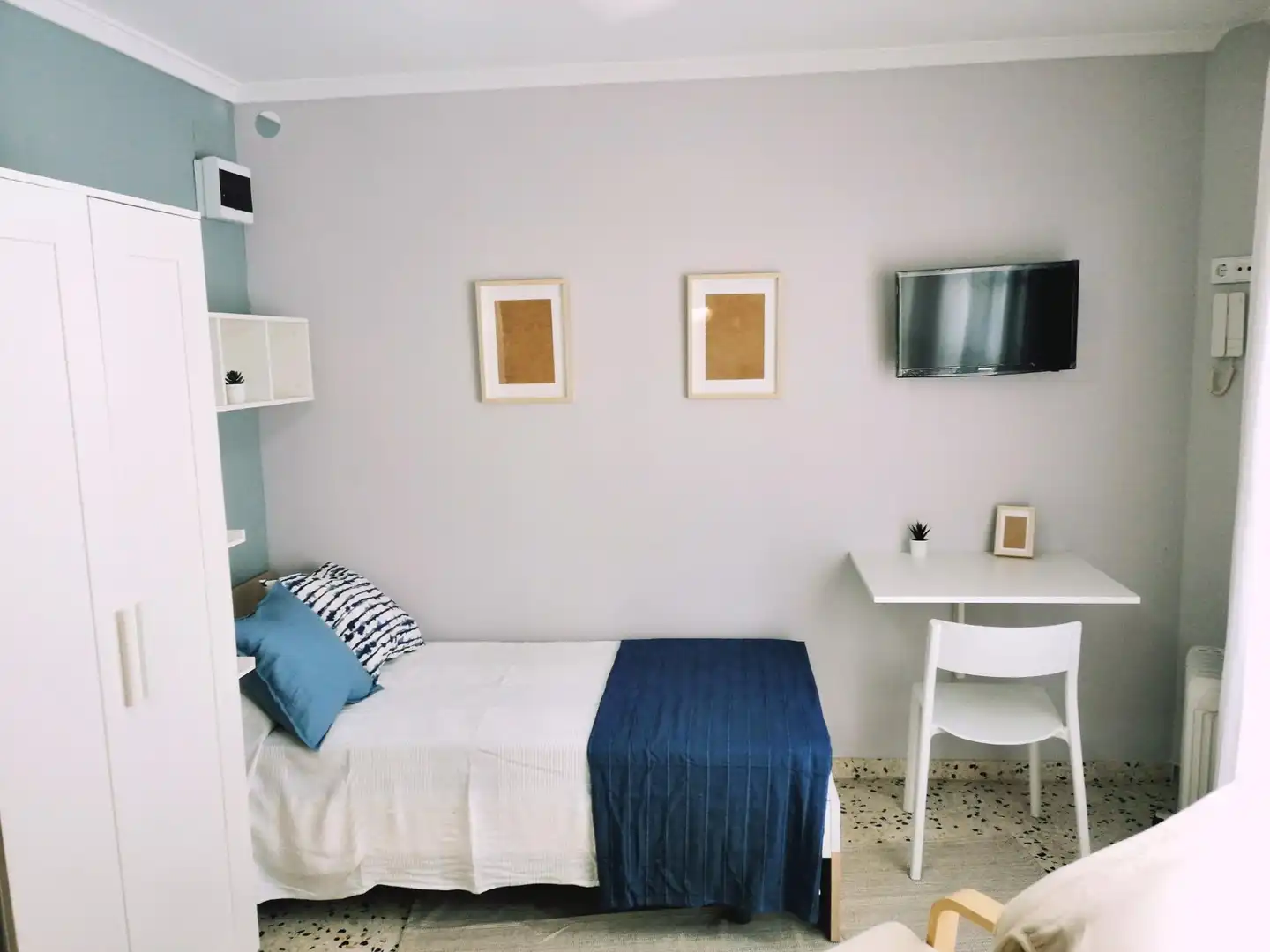 Dormitori de Loft de lloguer en Torredembarra amb Terrassa