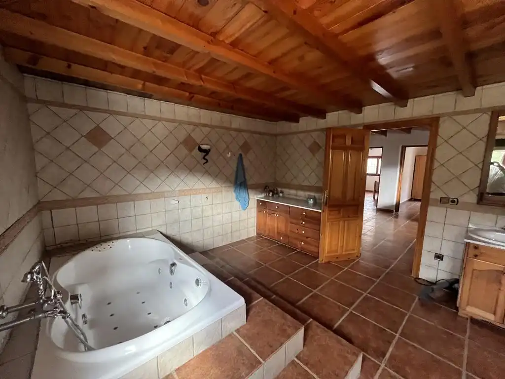 Baño de Terreno en venta en Vianos