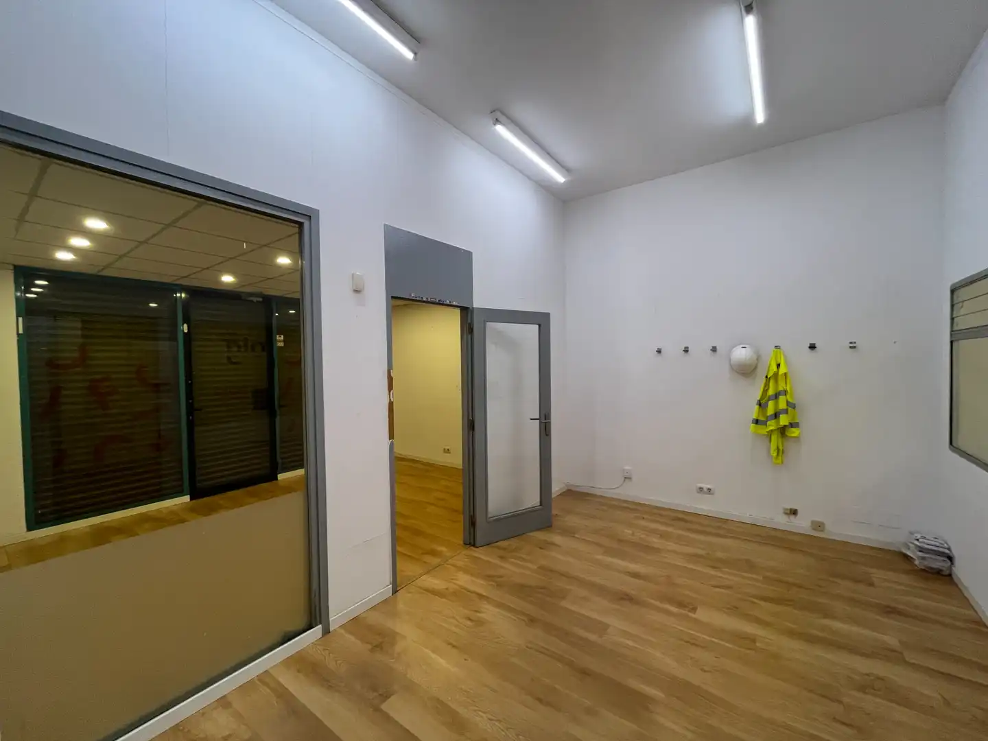 Local de alquiler en Girona con Aire acondicionado