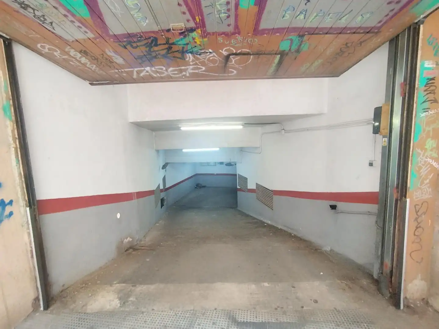 Parking de Piso de alquiler en Alcalá de Henares con Aire acondicionado y Calefacción