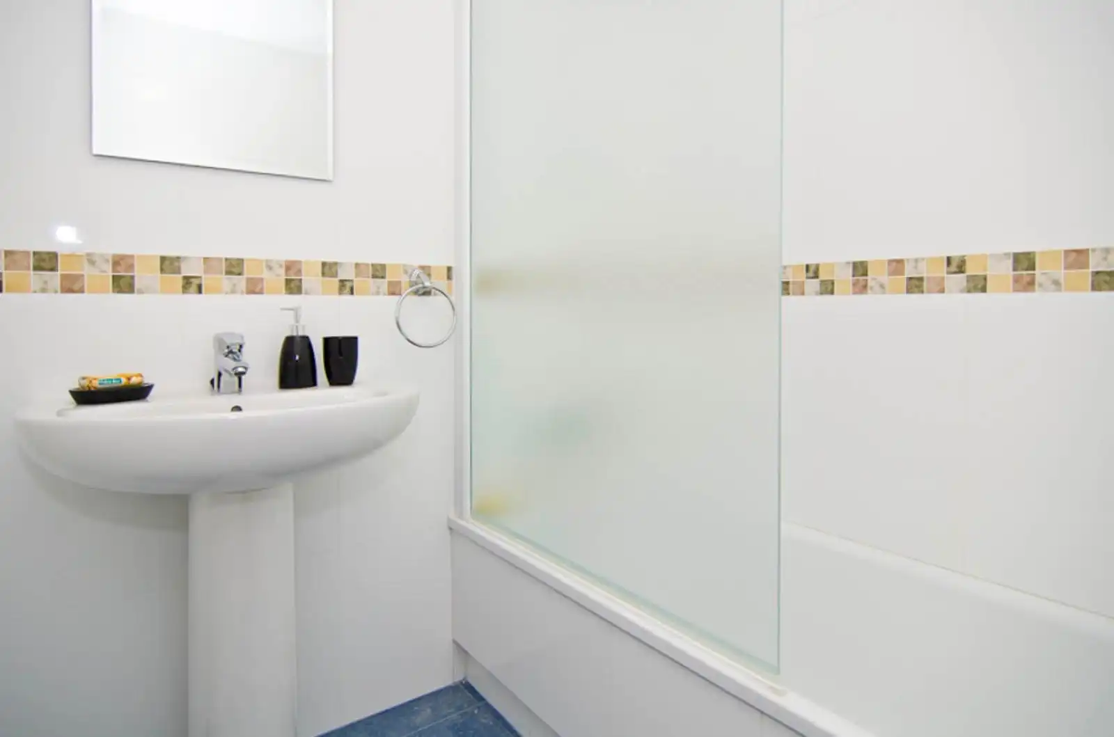 Bathroom of Attic for sale in Calpe / Calp  with Air Conditioner, Terrace and Furnished