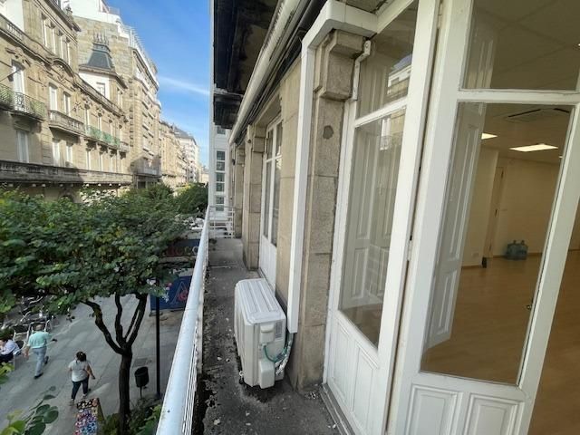 Vista exterior de Oficina de lloguer en Ourense Capital  amb Aire condicionat