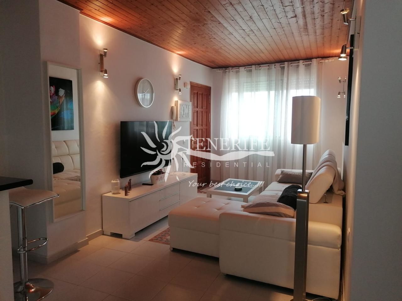 Sala d'estar de Planta baixa en venda en Adeje amb Terrassa i Moblat