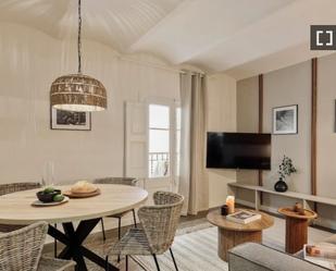 Living room of Flat to rent in  Barcelona Capital  with Air Conditioner, Heating and Furnished