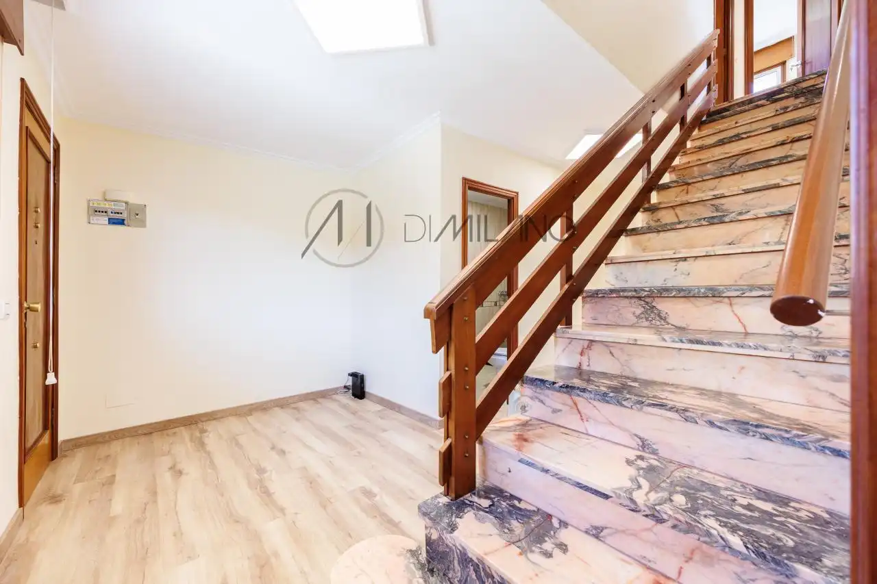 Casa o chalet en venta en Vigo  con Calefacción, Jardín privado y Parquet