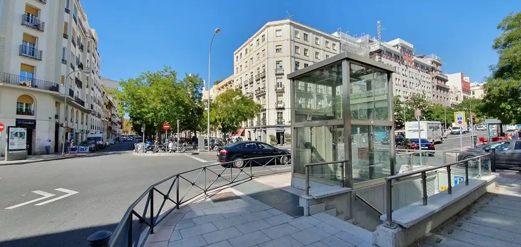 Flat for rent in Calle del Alcalde Sainz de Baranda, 54, Niño Jesús
