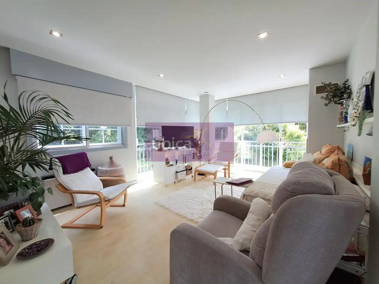 Living room of Houses for sale in Vigo   with Heating, Private garden and Terrace
