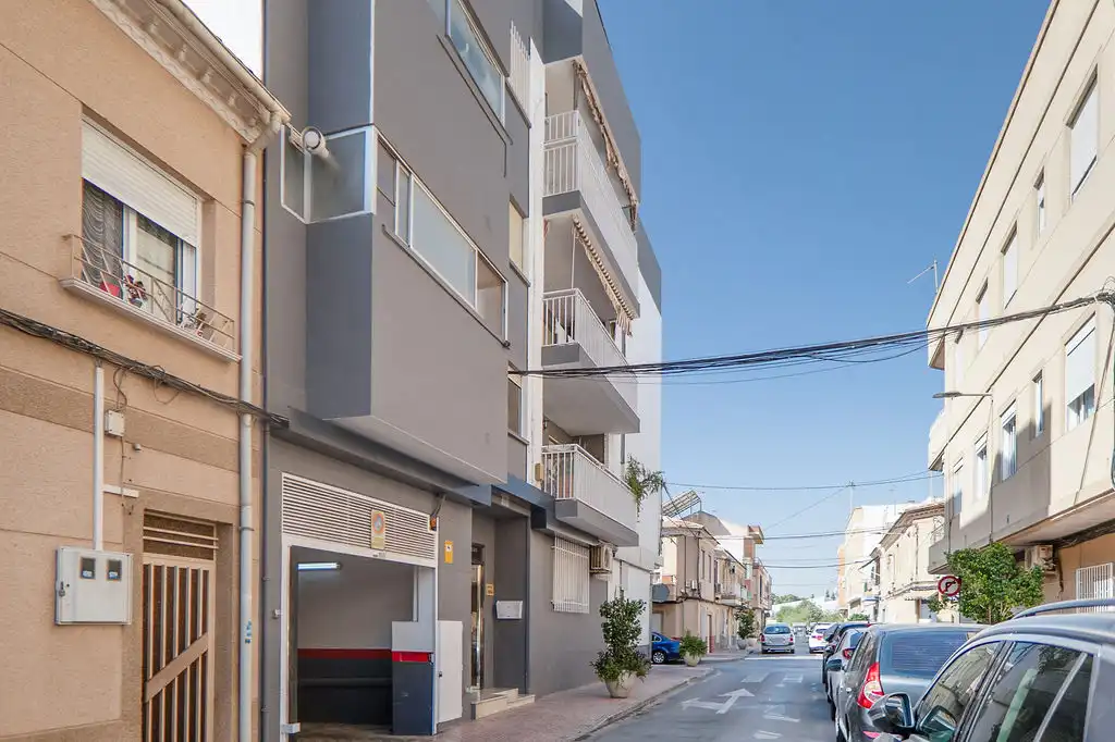 Vista exterior de Piso en venta en Alcantarilla, Murcia