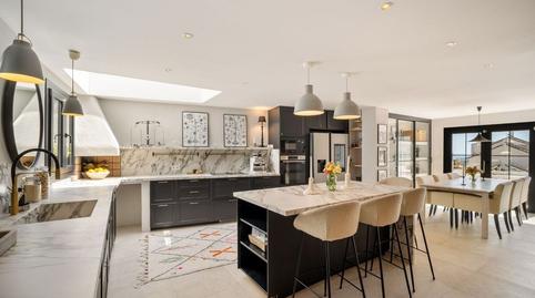 Foto 4 de Casa adosada de alquiler en Nagüeles Alto, Marbella