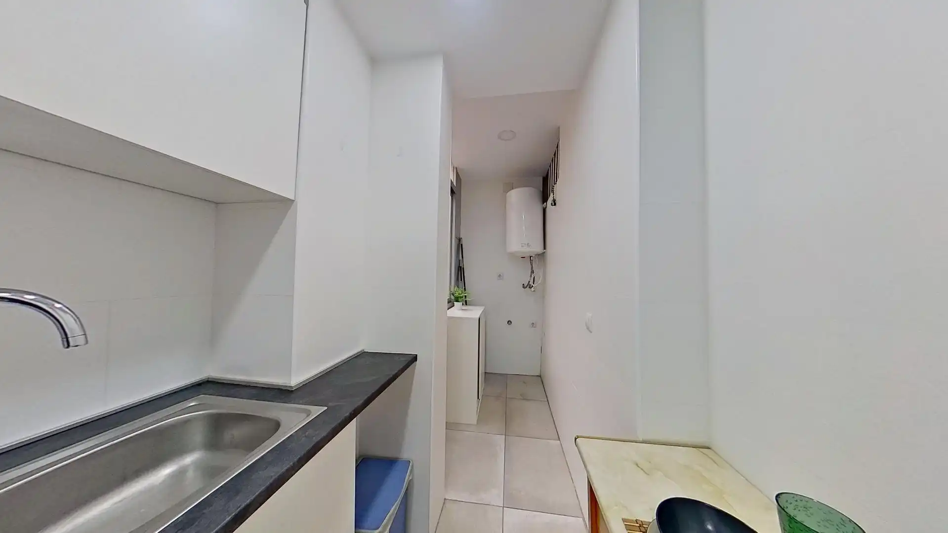 Cocina de Piso en venta en Madrid con Calefacción