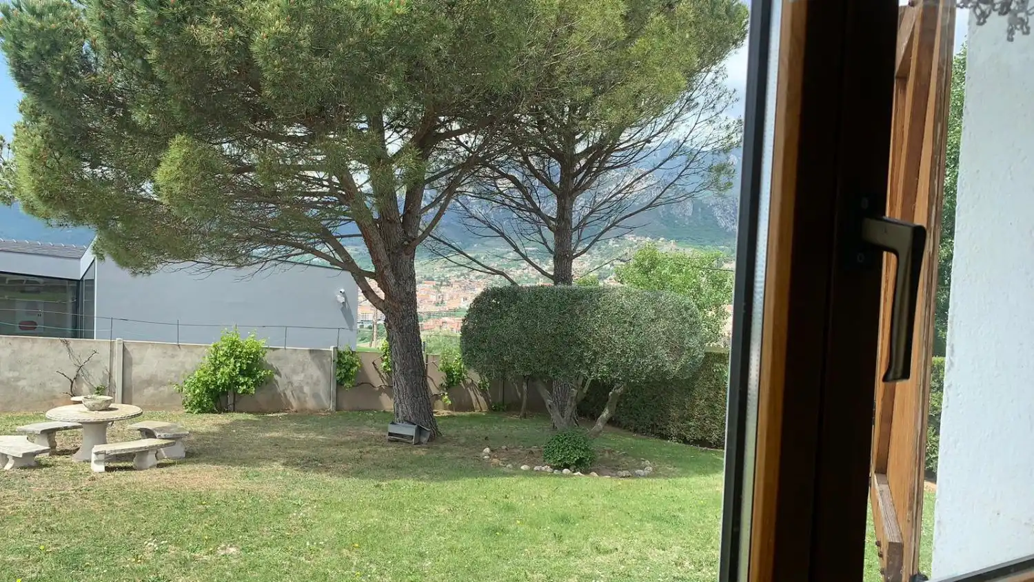 Jardín de Casa o chalet en venta en Berga con Calefacción, Jardín privado y Terraza