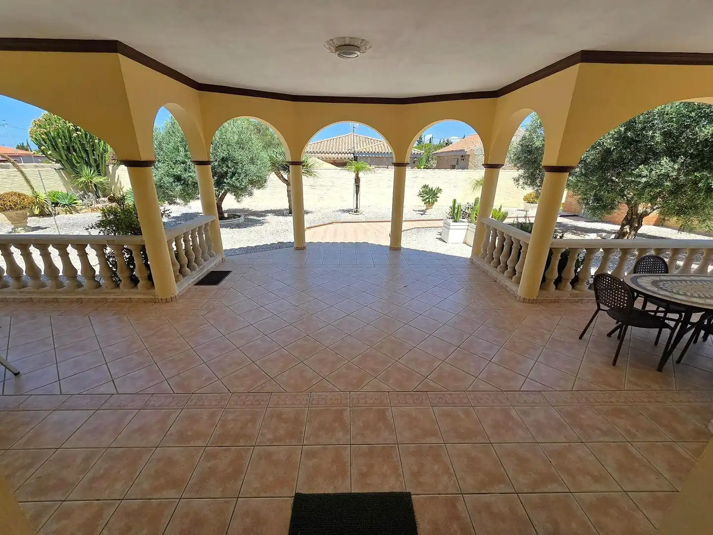 Terrassa de Casa o xalet en venda en Chiclana de la Frontera amb Jardí privat